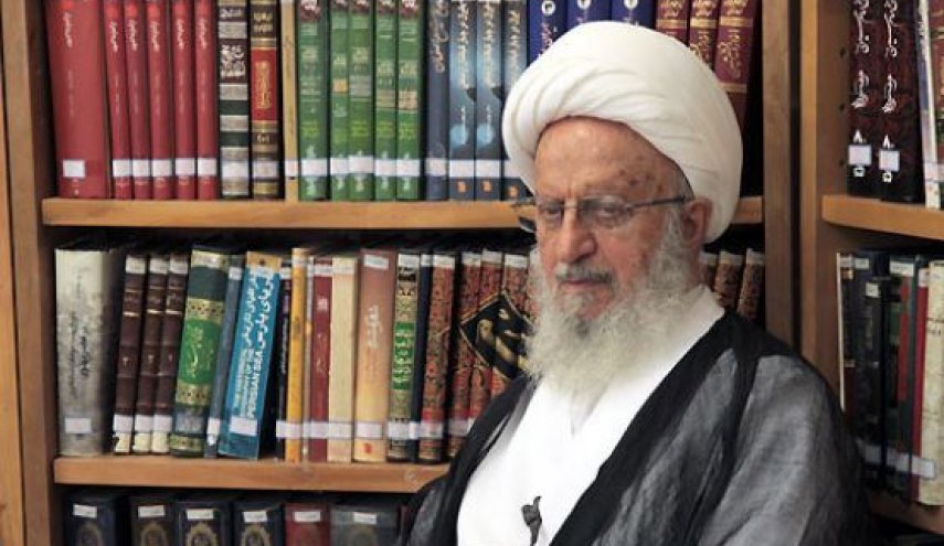 آیت‌الله مکارم شیرازی: آشوب هیچ مشکلی را حل نمی‌کند