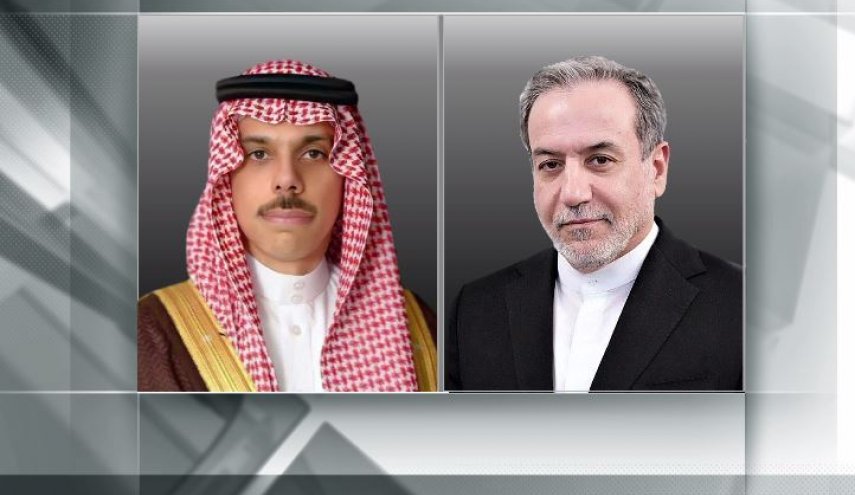 عراقجي يؤكد لبن فرحان تمسك إيران بالدفاع عن سيادتها