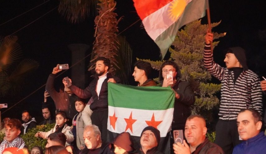 سوريا..مرسوم رئاسي يمنح الأكراد حقوقهم المدنية