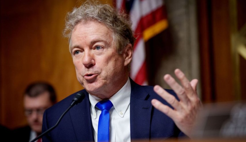 سناتور آمریکایی: ایالات متحده «در جنگ مداوم» با ونزوئلا است