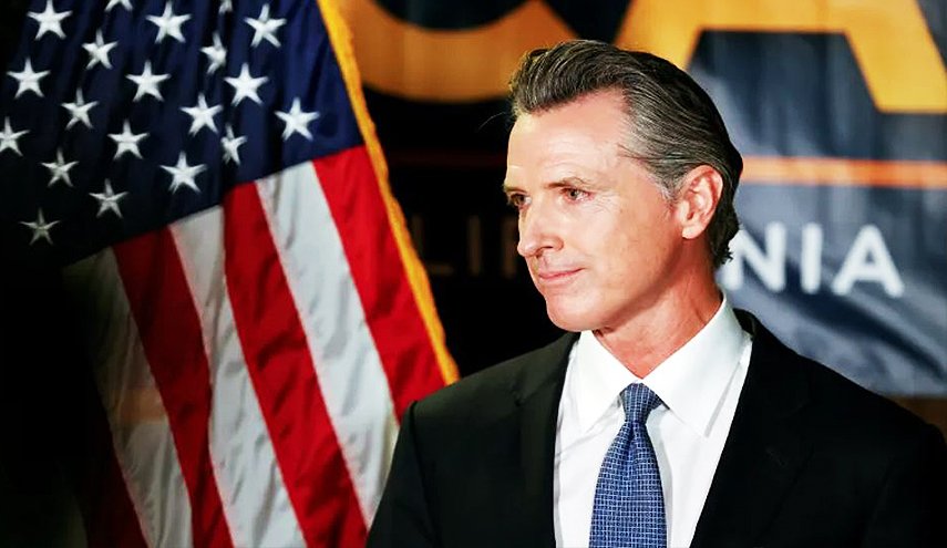 حاكم كاليفورنيا للأوروبيين: 'تكلموا بصوت واحد' و'اصفعوا ترامب'