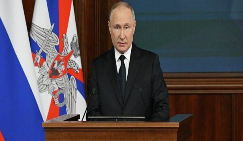 پوتین: پس از مشورت با شرکای راهبردی به دعوت ترامپ پاسخ می دهیم