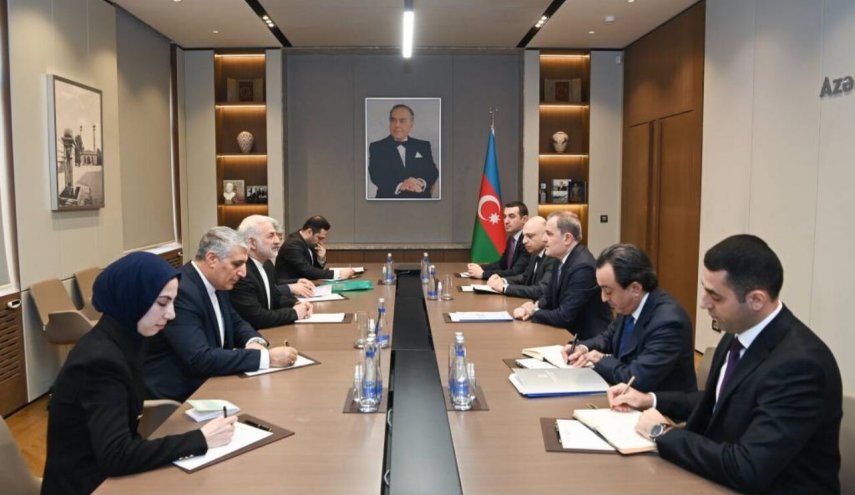 دیدار جلال‌زاده با وزیر امور خارجه جمهوری آذربایجان 
