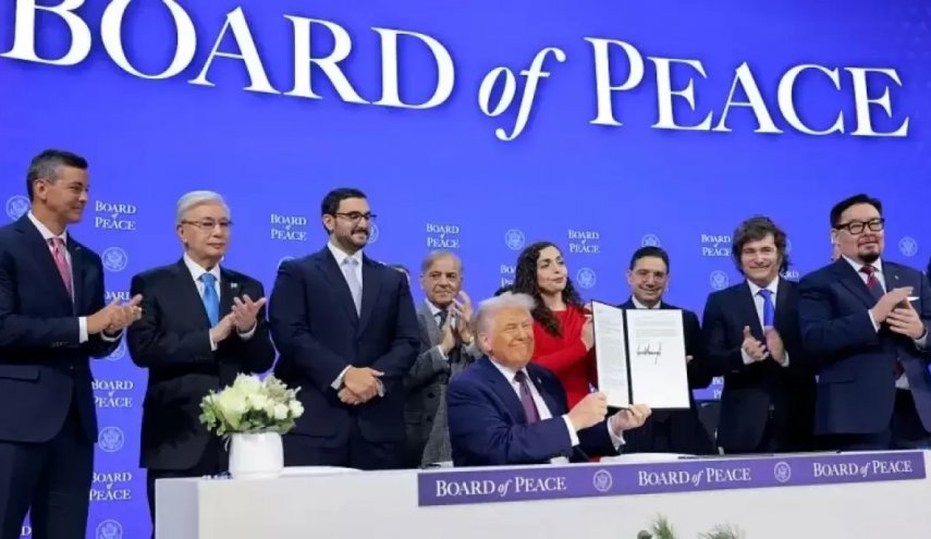 الكشف عن لقاء سعودي–إسرائيلي غير معلن في دافوس