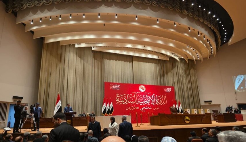 موعد جلسه پارلمان عراق برای انتخاب رئیس‌جمهور تعیین شد؛ رقابت ۱۹ نامزد ورود به کاخ السلام
