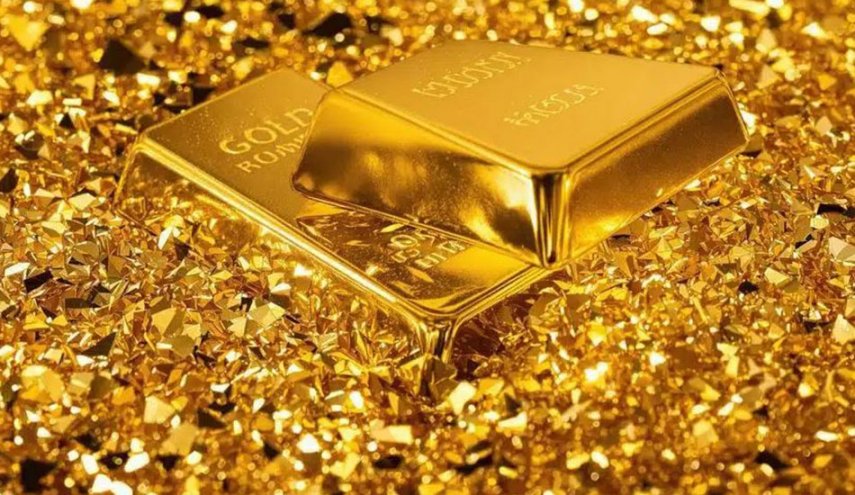 الذهب يواصل ارتفاعه التاريخي ويتجاوز 5300 دولار 