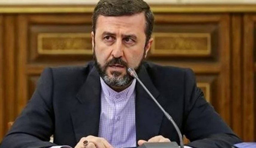  غریب آبادی: اولویت ما دفاع از ایران است نه مذاکره با آمریکا