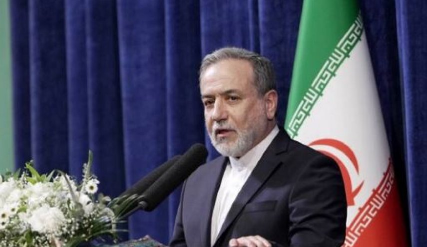 عراقچی: نیروهای مسلح انگشت بر ماشه آماده پاسخ به هرگونه تجاوز هستند