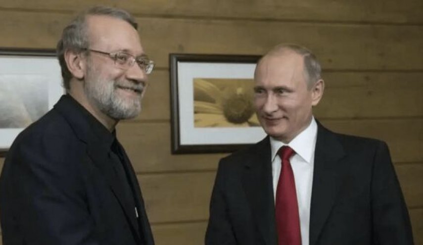 لاريجاني وبوتين يناقشان القضايا الإقليمية