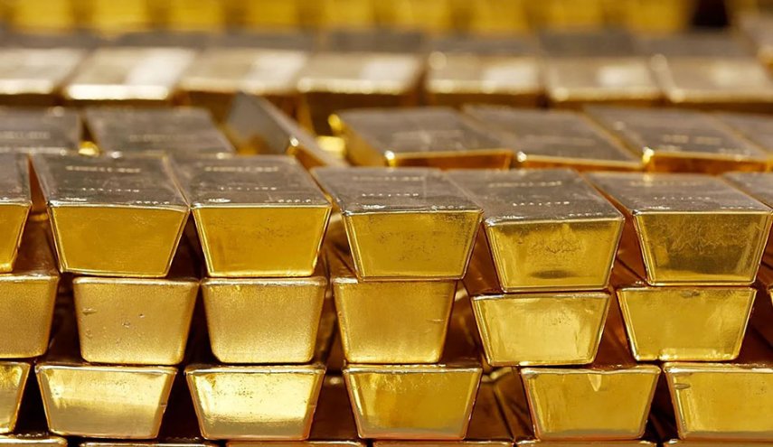 الذهب يتجاوز مستوی 5000 دولار