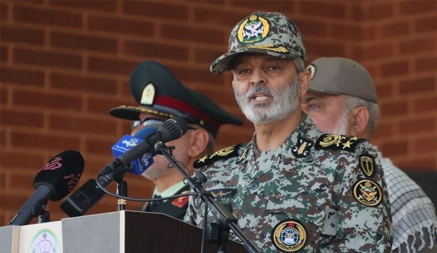 رئيس الأركان الإيراني:الأعداء يدركون عواقب أي مغامرة عسكرية