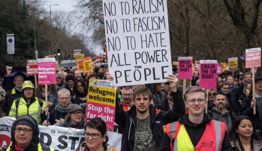 راهپیمایی علیه راست افراطی در لندن