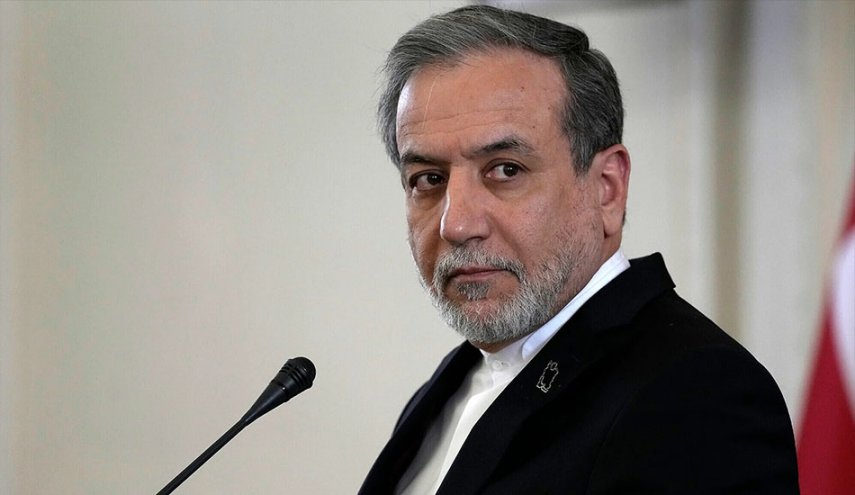 عراقجي: لا نخضع للتهديد ولا للأوامر