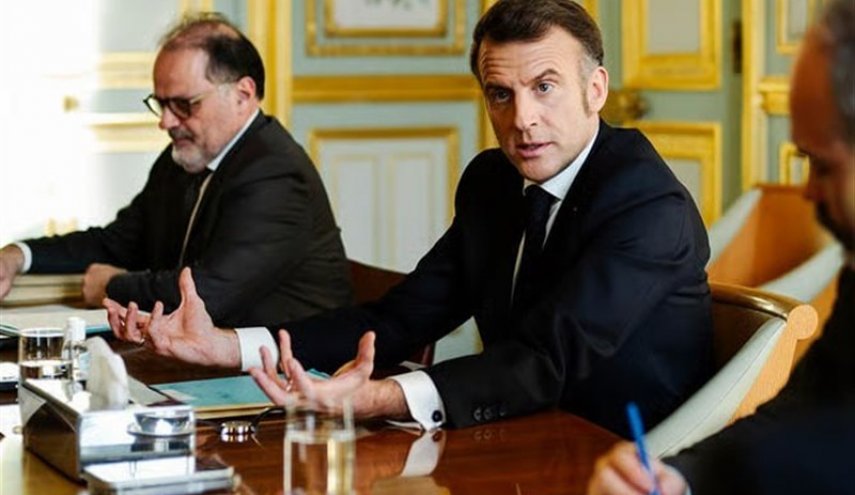 ماکرون: وقت آن است اروپا سلطه دلار را به چالش بکشد