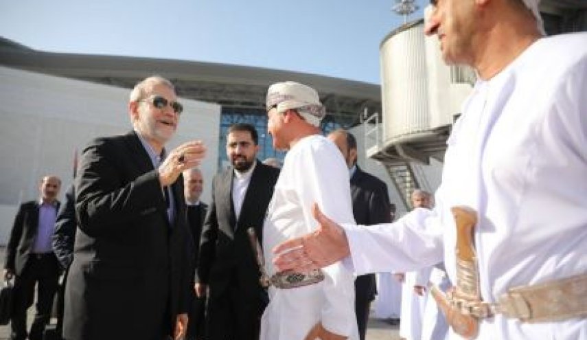 لاریجانی مسقط را به مقصد دوحه ترک کرد