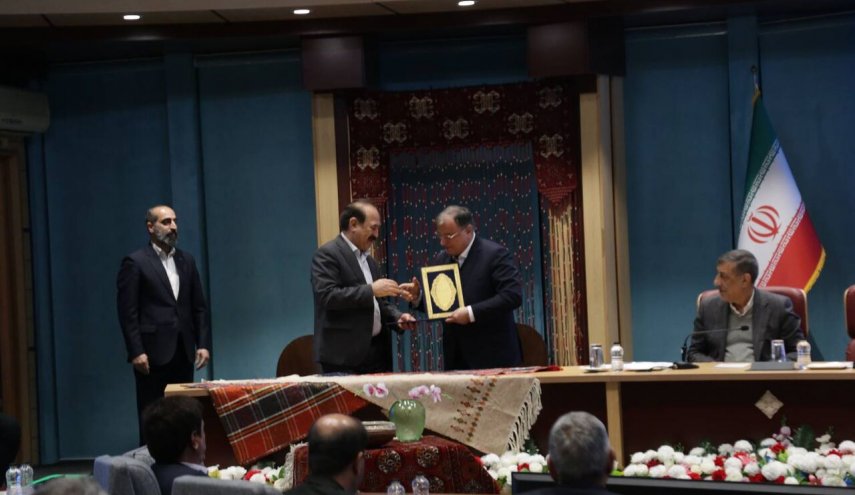 امضای چهار تفاهم‌نامه سرمایه‌گذاری ۱۵.۵ همتی در سفر رئیس‌جمهور به گلستان