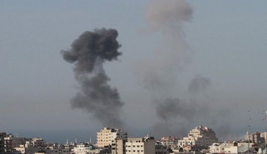 یک شهید و چند زخمی در ادامه حملات اشغالگران صهیونیست به نوار غزه 