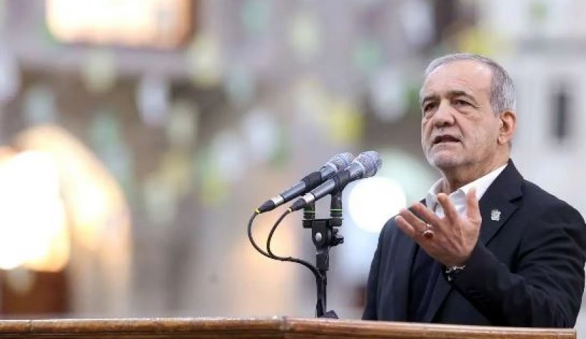 پزشکیان: مصمم به عملیاتی کردن پروژه های ارتباطی و شریان های حیاتی کشور هستیم