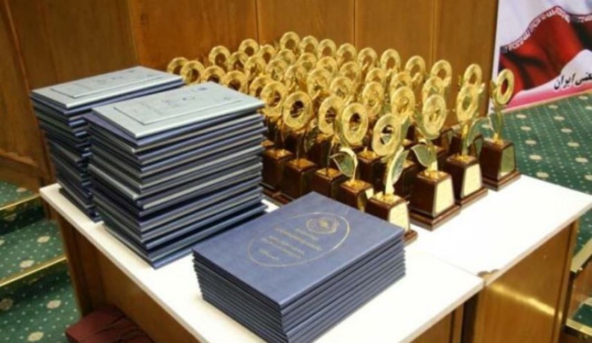 برگزیدگان جشنواره بین‌المللی و جوان خوارزمی ۱۴۰۴ تجلیل شدند