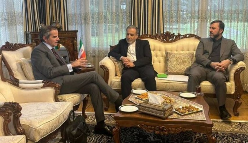 پیام گروسی پس از دیدار با عراقچی: مذاکرات فنی عمیقی داشتیم