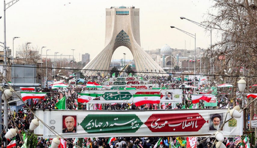 حرس الثورة:ذكرى شهداء الفتنة تذكير صارم بأن المخاطر الأميركية الصهيونية مستمرة