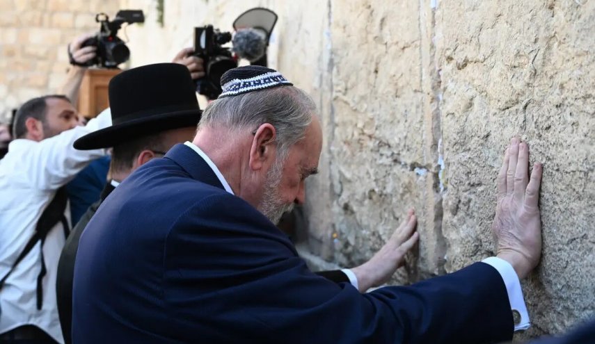 سفیر آمریکا در اظهاراتی جنجال برانگیر؛ از نیل تا فرات حق اسرائیل است