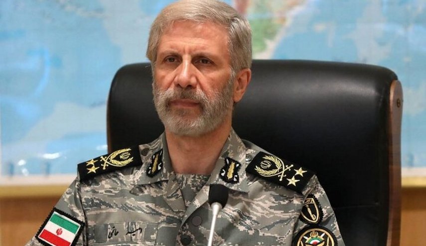 فرمانده کل ارتش: برنامه دشمن فرسایش راهبردی است