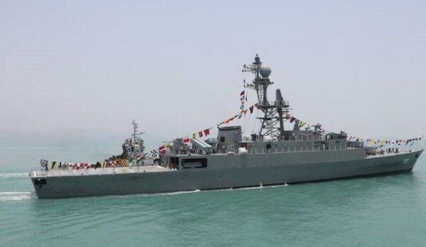 حضور ناوشکن دنا در رژه رزمایش دریایی میلان در هند