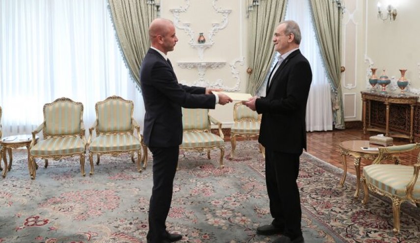 پزشکیان: پیوندی قلبی و فرهنگی میان دو ملت ایران و لبنان برقرار است