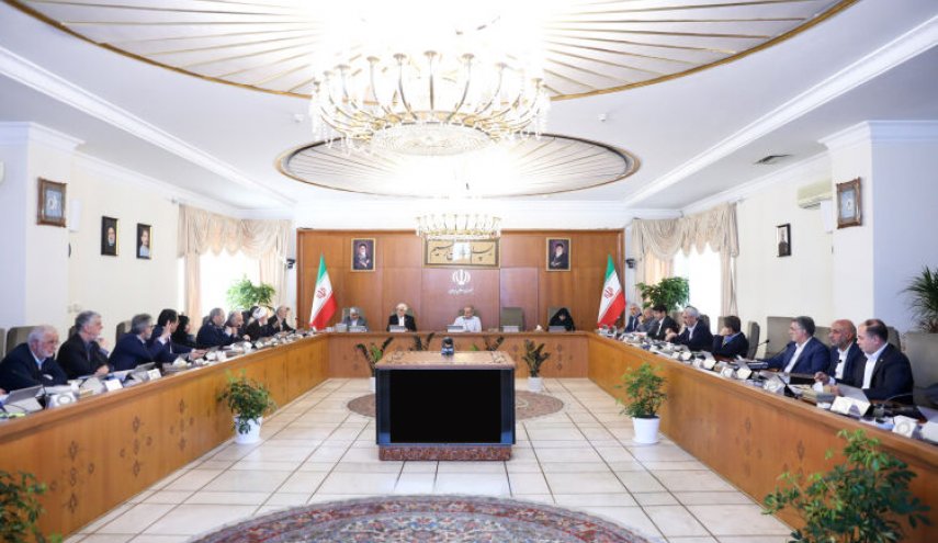 شورای اطلاع رسانی دولت: دولت خود را مکلف به حفاظت از ایران و ایرانیان می داند