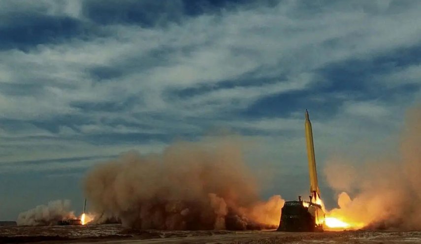 إطلاق أكثر من 40 صاروخًا في الموجة الـ17 من عملية 