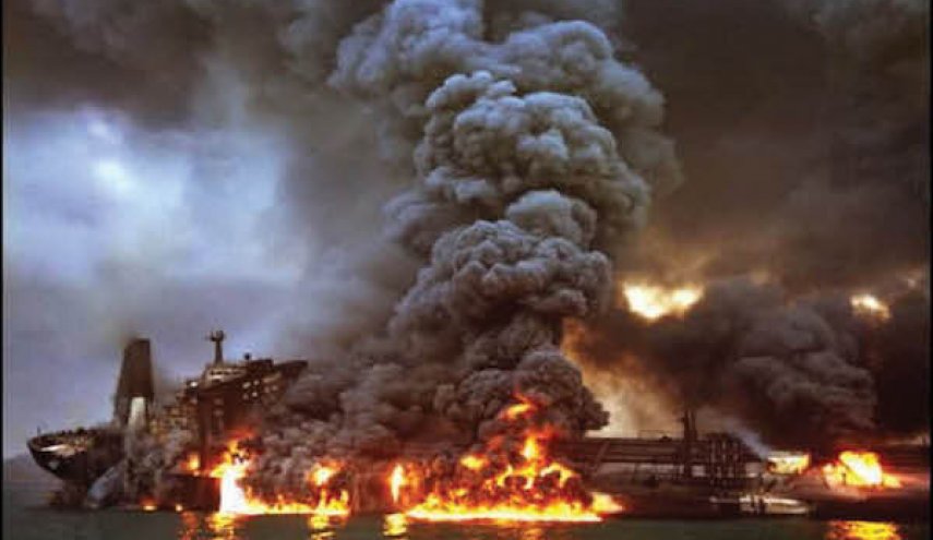 الحرس الثوري ينفذ موجتين ناجحتين..إستهداف ناقلة نفط وضرب قواعد العدو