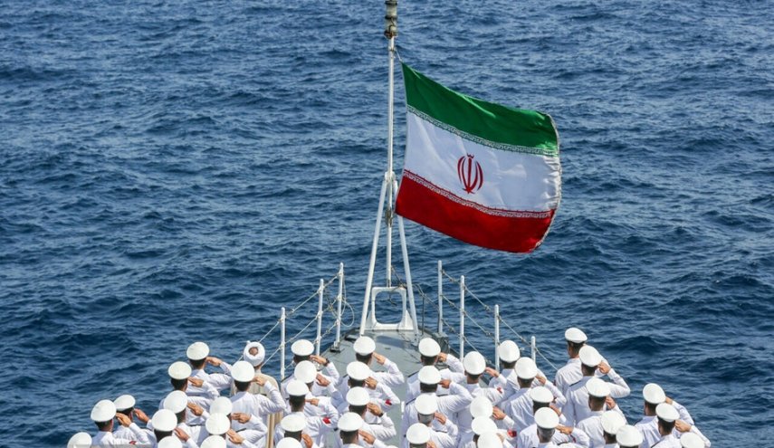 104 شهداء و32 جريحا من البحارة الايرانيين في جريمة الهجوم على مدمرة دنا
