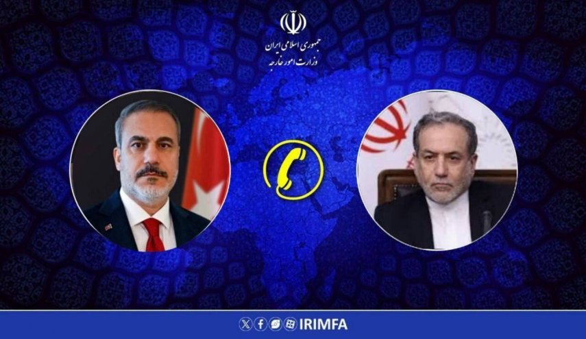 عراقچی به وزیر خارجه ترکیه: هیچ پرتابه‌ای از طرف ایران به سوی ترکیه شلیک نشده است