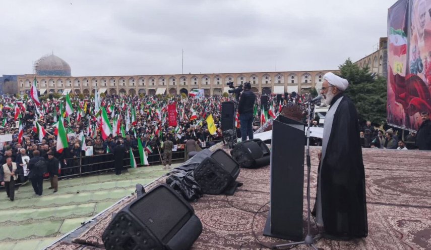 نماینده ولی‌فقیه در سپاه: جهاد امروز مردم ایران حضور در میدان های شهرهاست