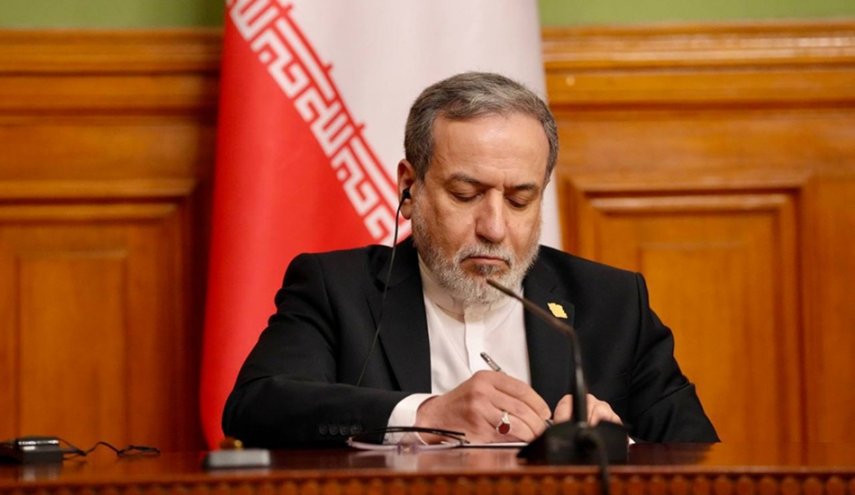 عراقجي: مضيق هرمز مفتوح للجميع ما عدا أمريكا وحلفائها