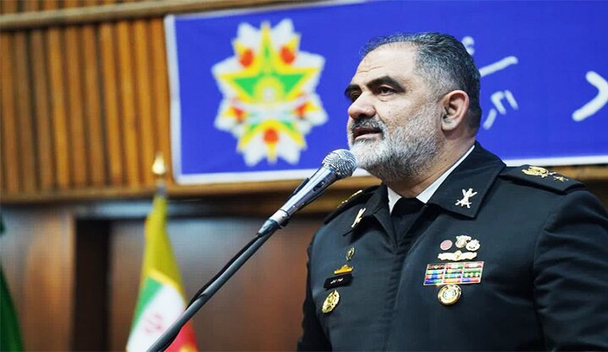 الأدميرال 'إيراني': العدو المجرم شأنه شأن قطاع الطرق والقراصنة