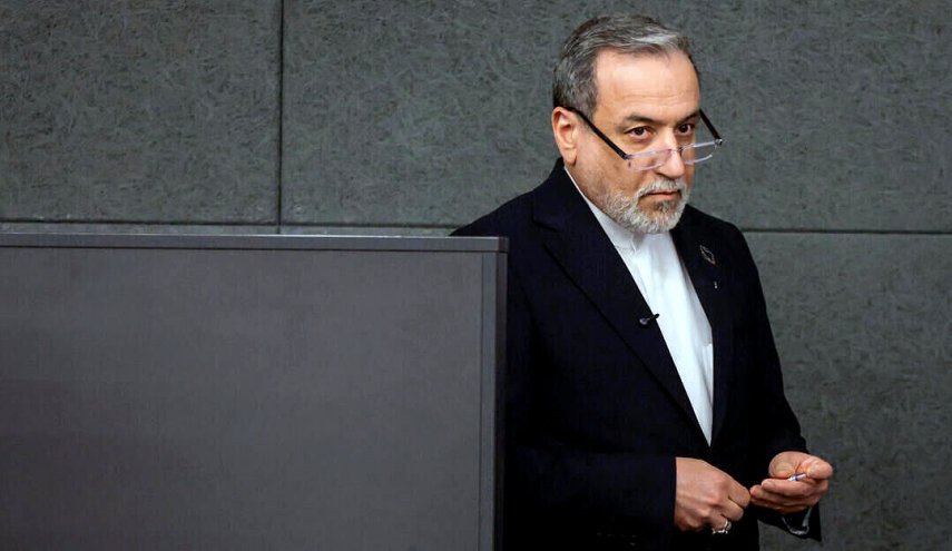 وزیر خارجه ایران خطاب به وزیر جنگ آمریکا: ورشکستگی اخلاقی خود را فریاد زدید