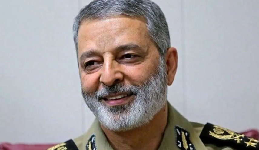 دعوت ارتش برای شرکت مردم در مراسم وداع و تشییع شهید سپهبد موسوی