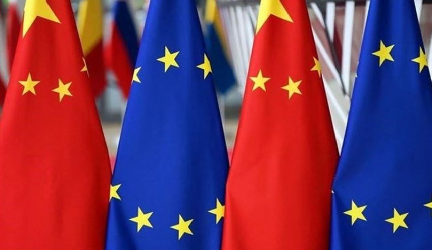 رایزنی تلفنی وزیر خارجه چین با کالاس درباره بحران خاورمیانه 