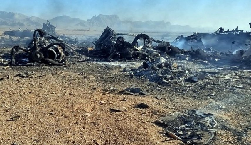 مقر خاتم الأنبياء: الأمريكيون اضطروا إلى قصف معداتهم وجنودهم
