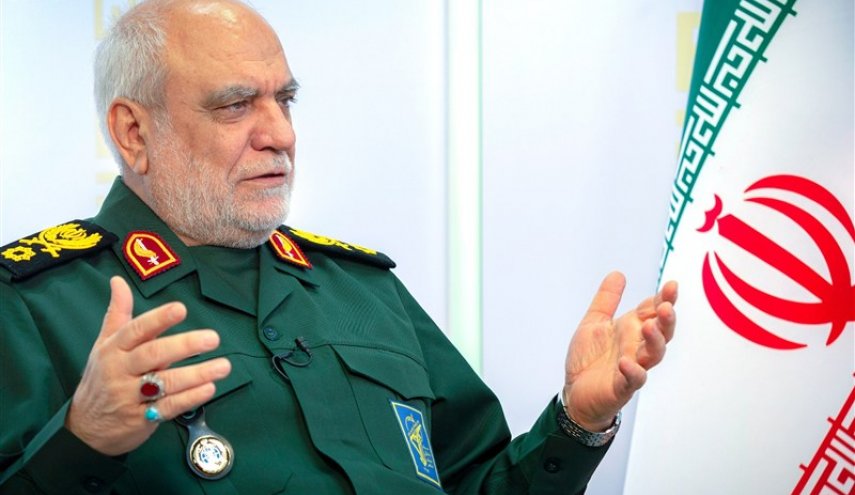 سردار خادمی رئیس سازمان اطلاعات سپاه به شهادت رسید
