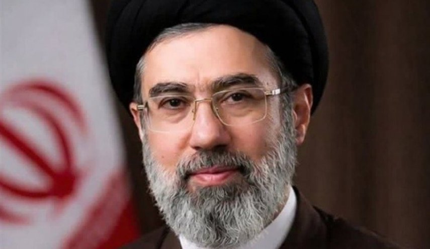 پیام حضرت آیت‌الله سیدمجتبی حسینی خامنه‌ای رهبر معظّم انقلاب اسلامی به‌مناسبت چهلمین روز شهادت قائد عظیم‌الشأن انقلاب و مسائل مهم مربوط به جنگ تحمیلی سوم