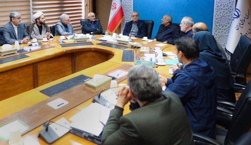 پزشکیان: هدف گرفتن مدرسه و دانشگاه برای جلوگیری از پیشرفت ایران است