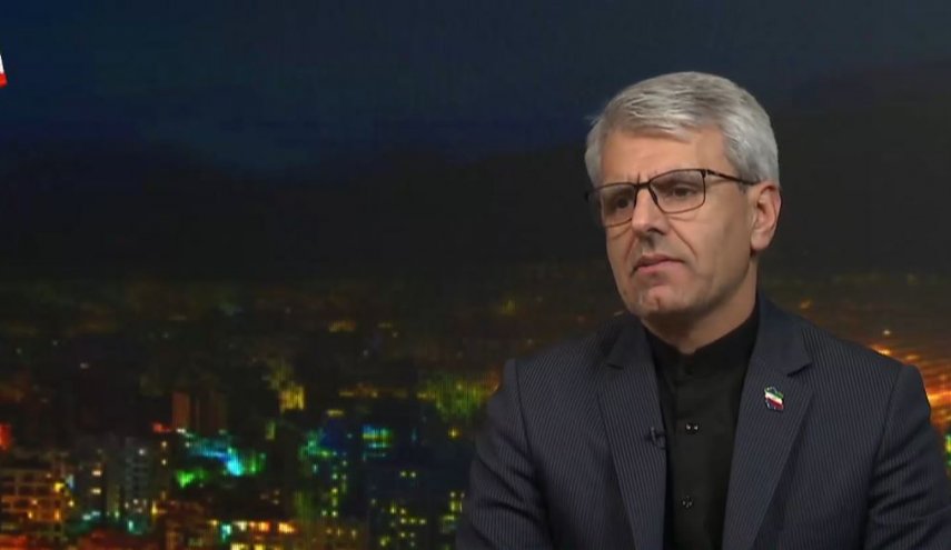 بقایی: باز و بسته شدن تنگه هرمز را میدان مشخص می‌کند نه فضای مجازی

