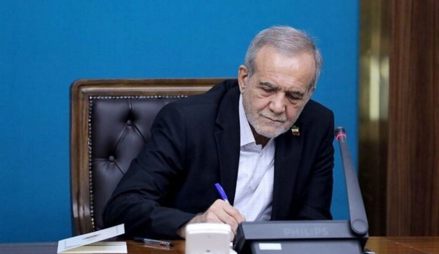 پزشکیان: سپاه پاسداران، توطئه‌ها و اهداف شوم دشمنان را ناکام ساخت