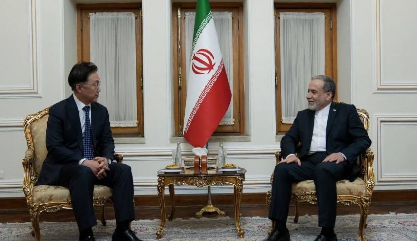 عراقچی: تجاوز نظامی آمریکا و رژیم اسراییل به ایران علت ناامنی در خلیج فارس و تنگه هرمز است