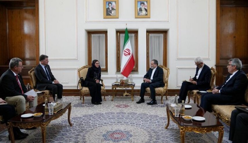 عراقچی: صلیب سرخ به تعهدات خود در قبال حمله به ایران عمل کند
