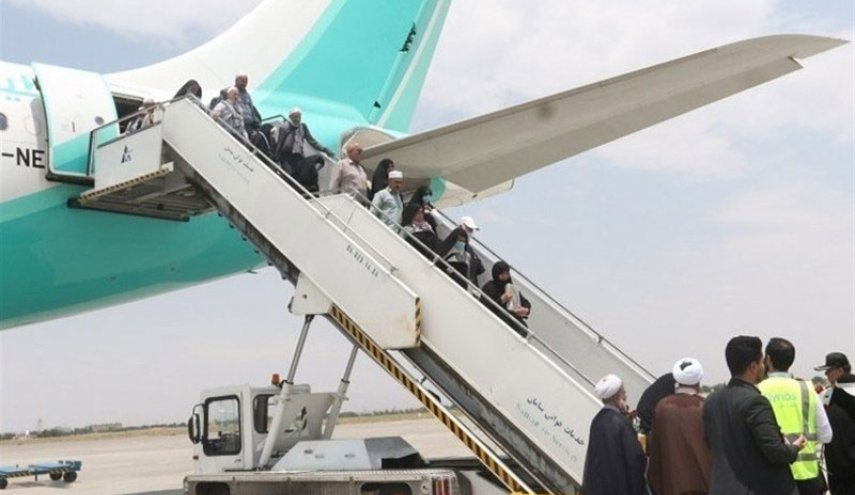 اعزام زائران حج با وجود محدودیت‌های پروازی ادامه دارد