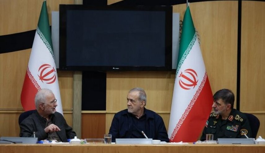 تاکید رئیس‌جمهور بر تثبیت دستاوردهای میدان در عرصه دیپلماسی از موضع عزت و اقتدار